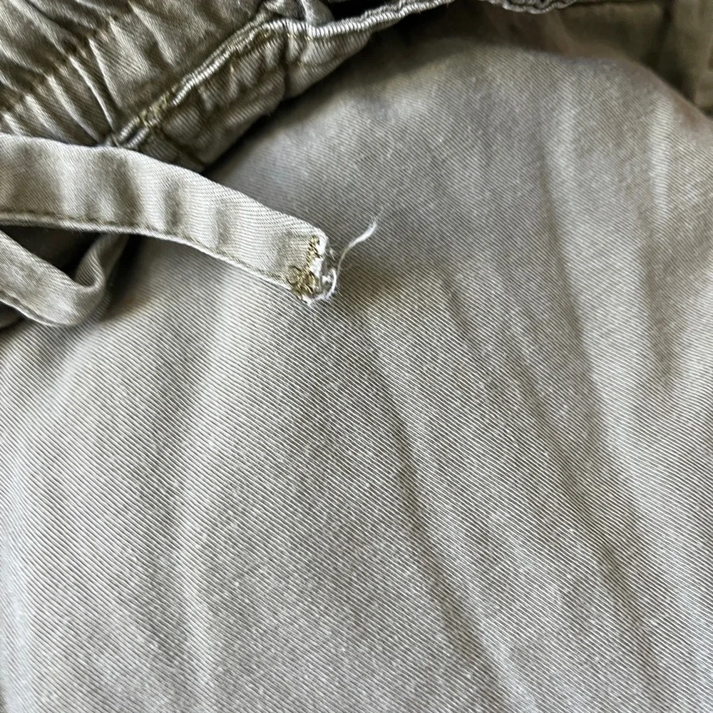 LOFT Women's Olive Joggers - Picture 2 of 5